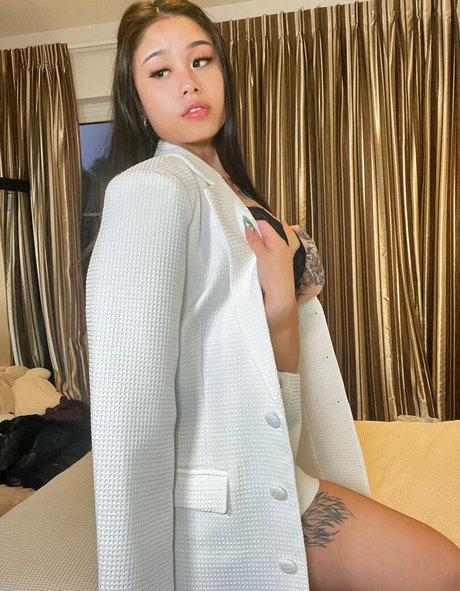 lunayue model perfect galleries