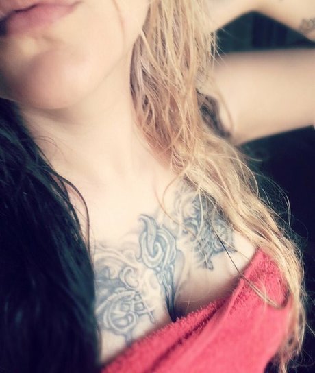 Justshep hot pornstar pic