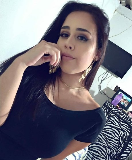 millenecarolina model art pictures