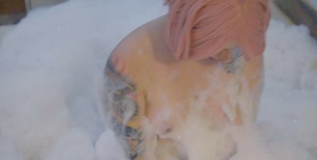 Yuma 2077 model free photos