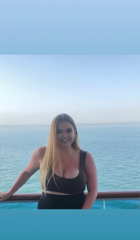 Alexandra Spencer adult model img