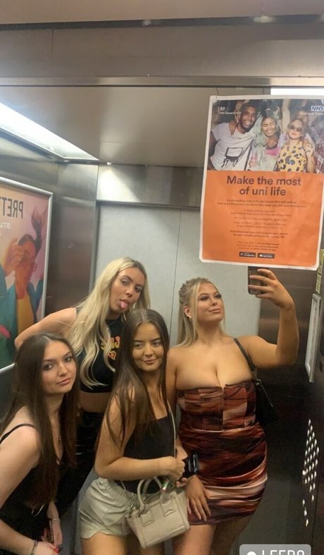 Alexandra Spencer hot actress gallery