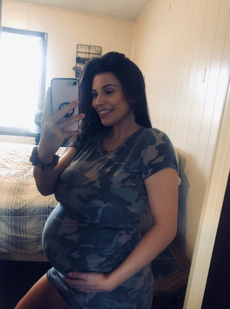 Kaylee Burnett model best pictures