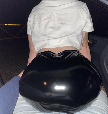 ellijade model perfect img