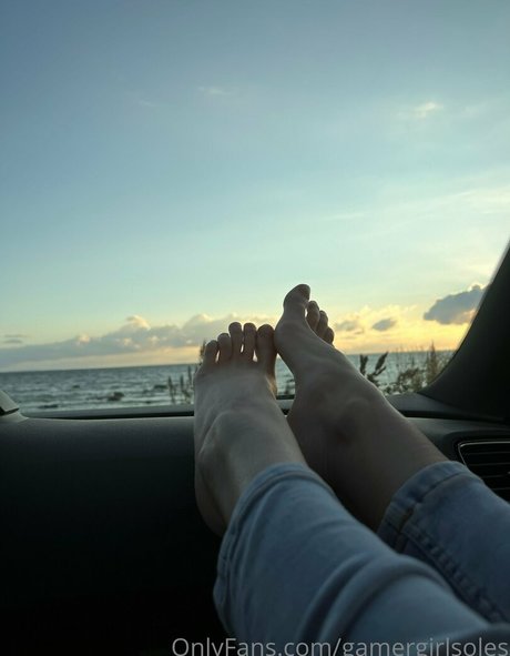 gamergirlsoles model porn photo