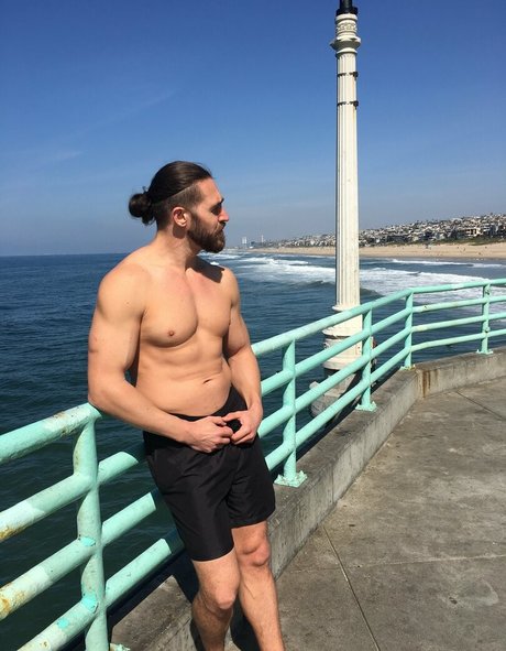 pandemicprowrestling Profile pic