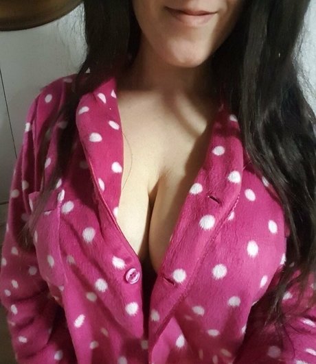 nessieverafree star adult archive