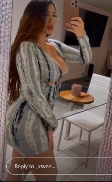 _xsvee pornstar nice img