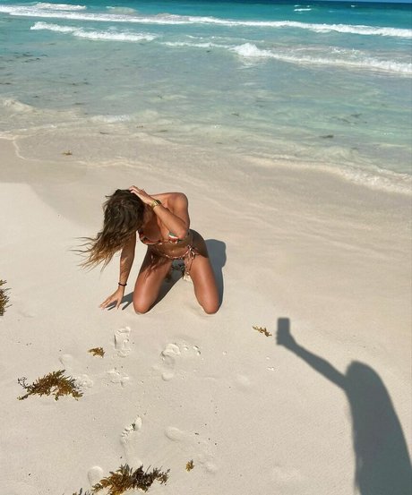 Anita Tembleque sexy pornstar photo