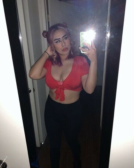 brattthunnneyyy 888 top star pic