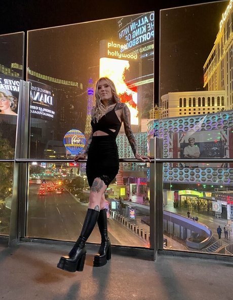 Pterodactylsftw pornographic star pics