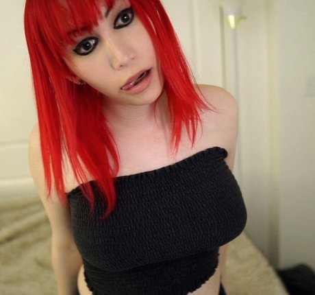 Krystal Syx star sexy image