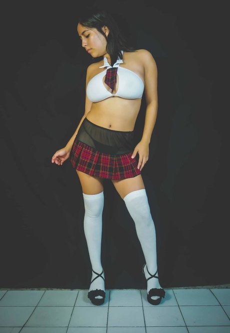 analialipha art actress galleries