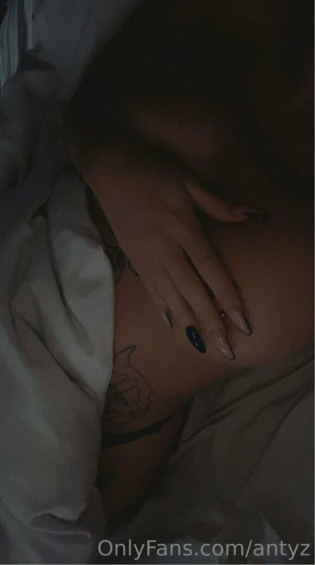 antyz pornographic actress galleries