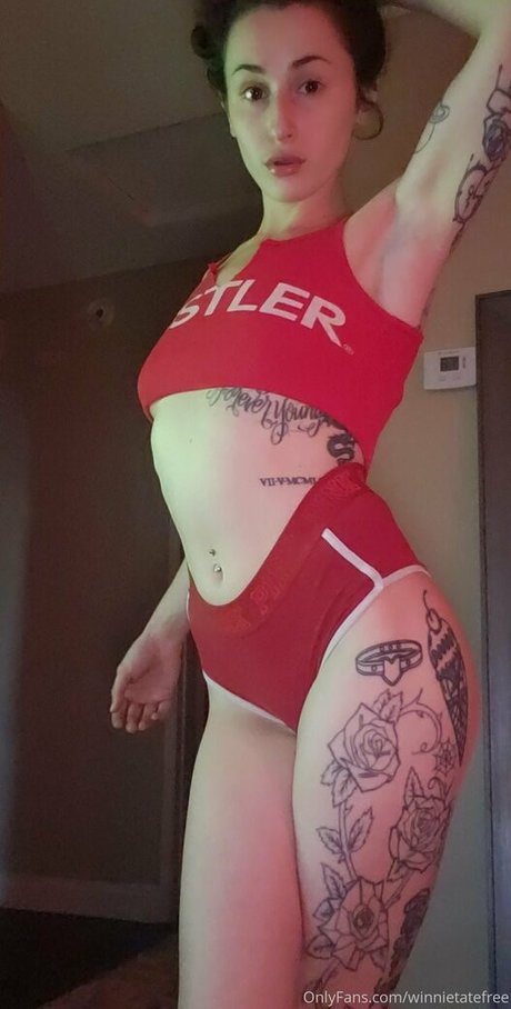 winnietatefree star adult image