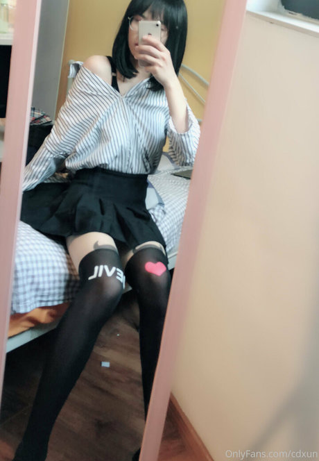 cdxun model nice picture