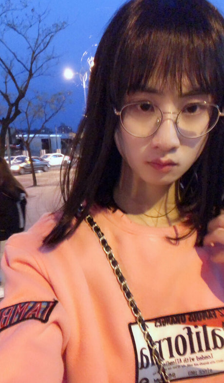 cdxun model top pictures