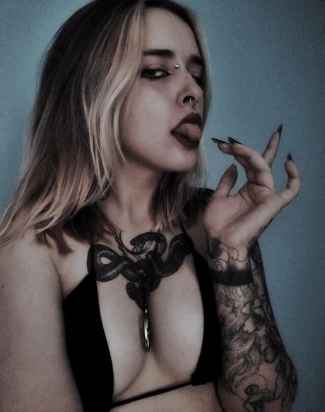 Satana 7 perfect pornstar images