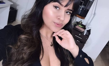 Michel Usuga porn actress galleries