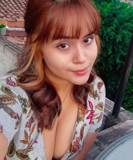 Michel Usuga erotic actress photos