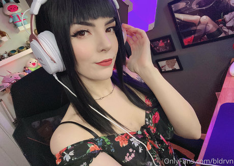 bldrvn art actress pictures