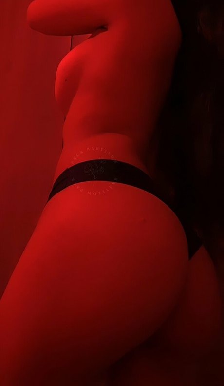 Miaunyae free actress pics