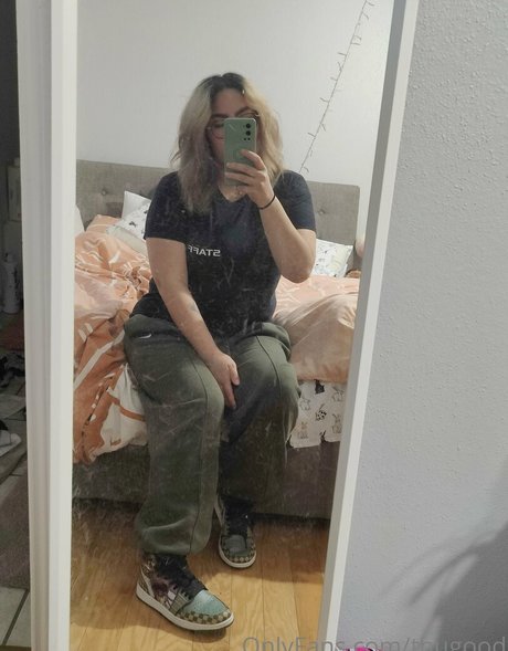 thugood star nude galleries