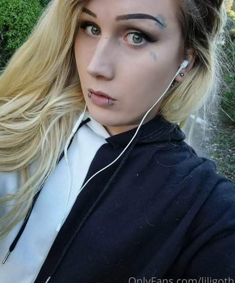 liligoth model picture