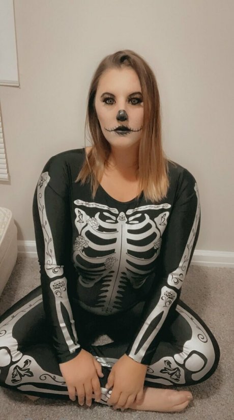 maggiepiee nudes actress photos