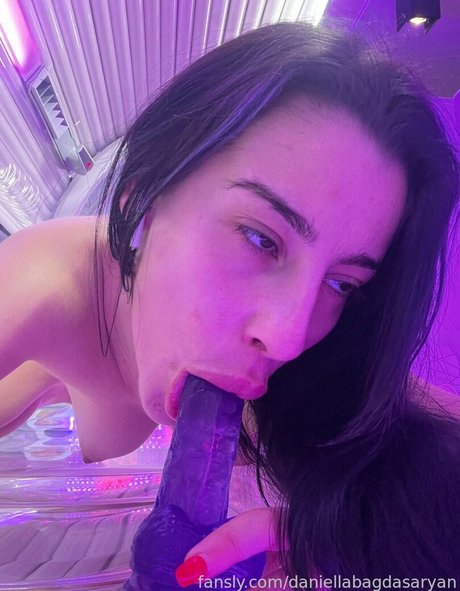 Daniela Bagdasaryan pornstar erotic img