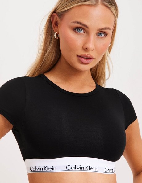 Amanda Strand star porn galleries