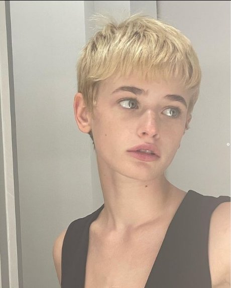 Esther McGregor perfect pornstar image