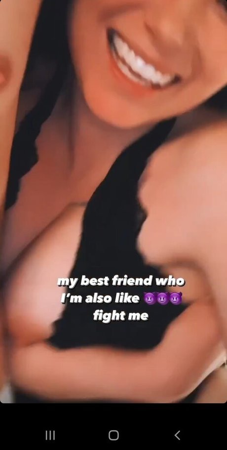 Selena USAF Babe star sexy img