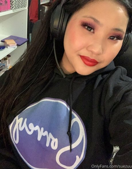 suezuu model porn pics