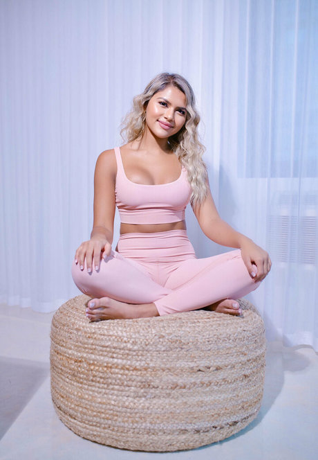 onlytaz high quality model photos