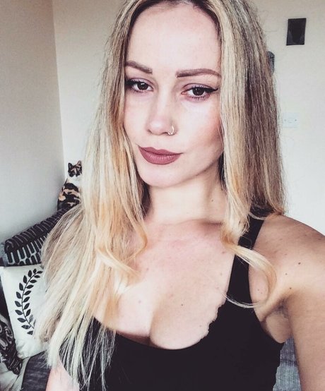 Sandra Gentvainyte model nude photos