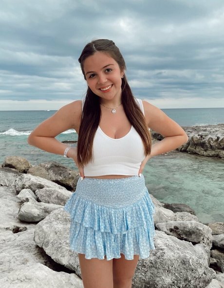 Kaylee S model naked images