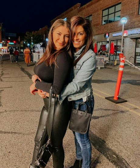 Nikki Kay hd actress archive