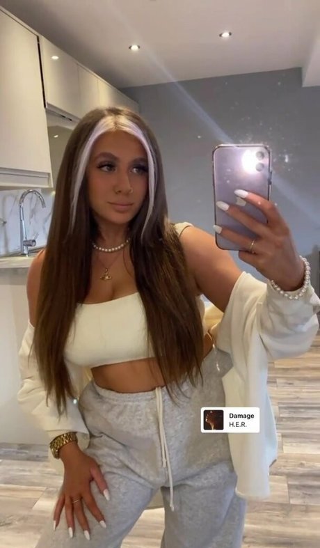 Beth G nude pornstar pics