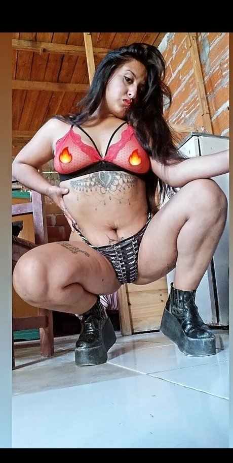 celeslucia21 model nudes archive