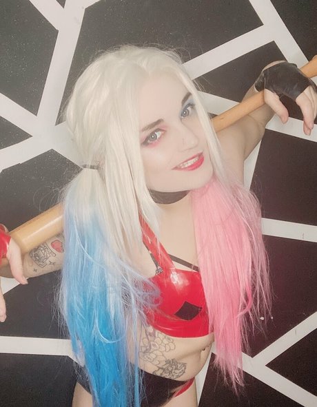 tamaplays star naked image