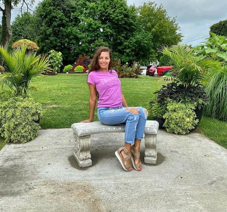 fr33sp1r1ts hot actress photo