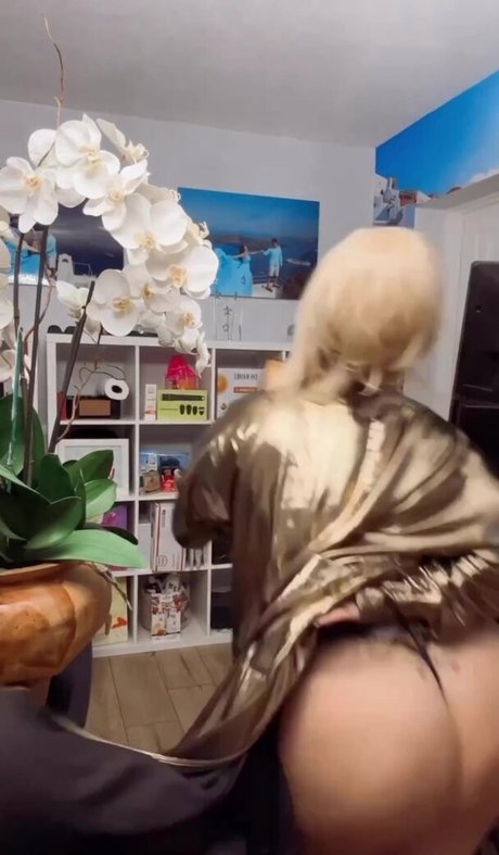 Carolina Sandoval model hd pics