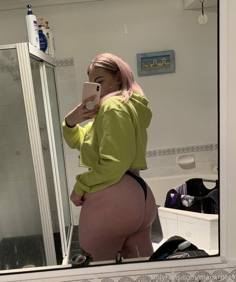 madxrosey nudes pornstar photos