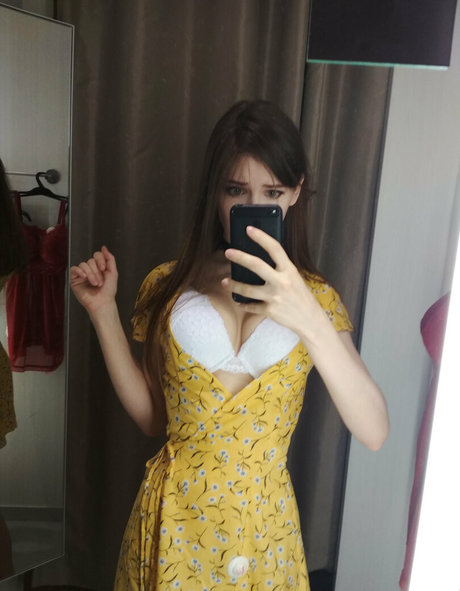 ninelbordel pornstar beautiful img