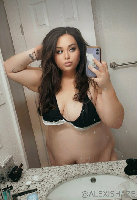 alexishaze model free pictures