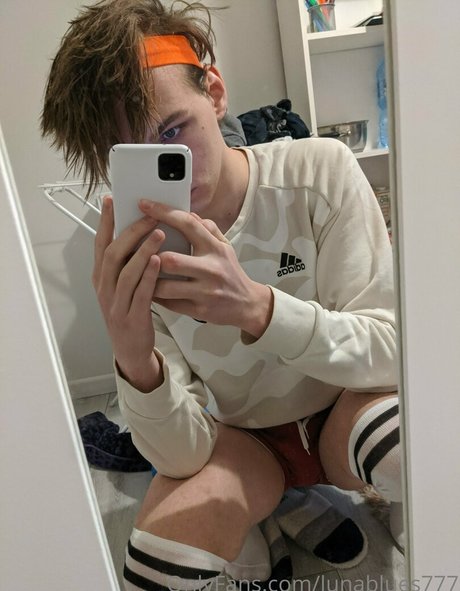 lunablues777 art actress pictures