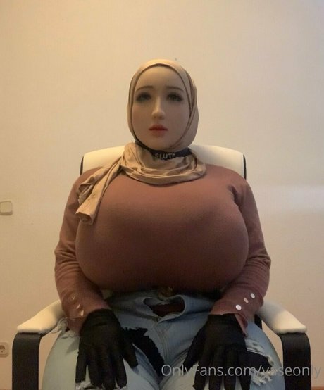 yaseonly pornographic actress pictures