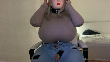 yaseonly star exclusive img