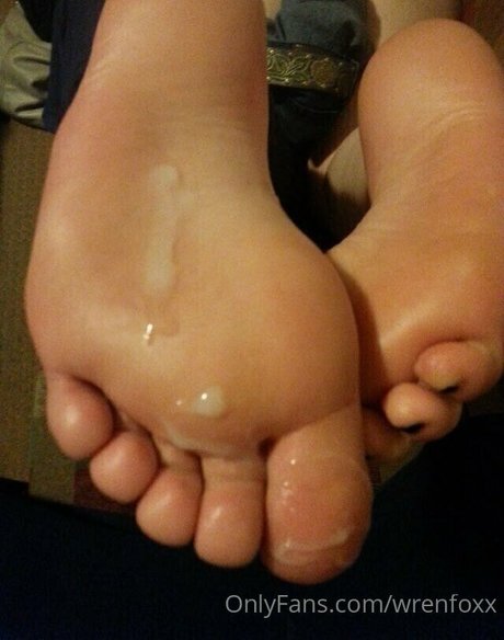 wrenfoxx star exclusive pics